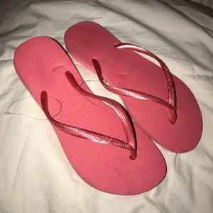 Havaianas flip flop never worn